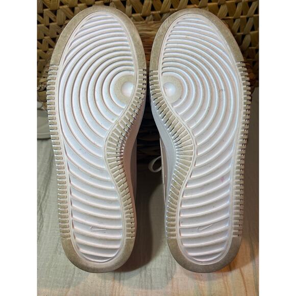 WOMEN'S NIKE COURT VISION ALTA LEATHER PLATFORM SNEAKER - Picture 6 of 6